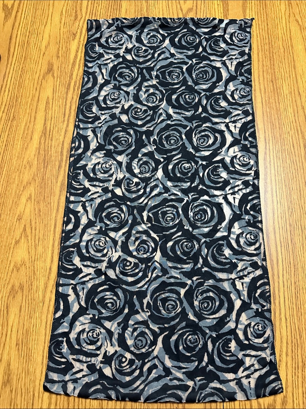 Source Unknown Black and Sheer Rose Pattern Scarf